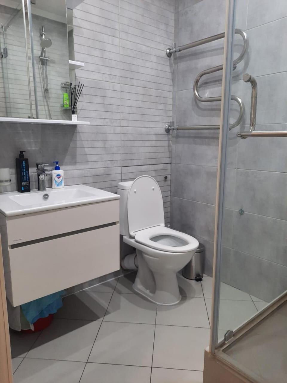 Loftik Apartments Shevchenko Street 알마티 외부 사진